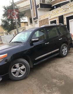 تويوتا لاندكروزر